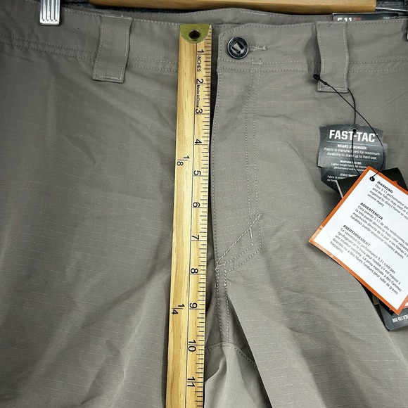 5.11 Tactical Fast Tac Cargo Pants Women Size 20 Straight Fit Ripestop Beige NEW - Picture 9 of 12